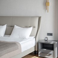 Five Hotel