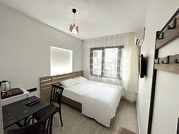 Menesa Hotel