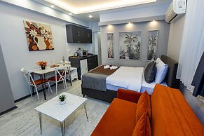 APOLLO HOTEL & APARTMENTS