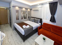APOLLO HOTEL & APARTMENTS