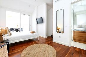 Green Faro Modern Duplex With A Bliss Terrace