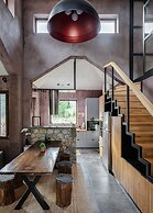 Hidden Stone Chalet