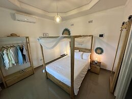 Ndau Lodge