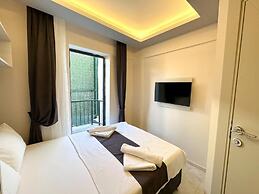 Marina Lora Butik Otel Sığacık