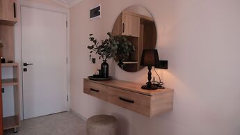 Marina Lora Butik Otel Sığacık