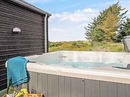 5 Star Holiday Home in Romo
