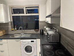 Kuramoh Modern Apartment