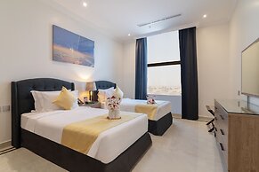 The Gate Hotel and Apartments