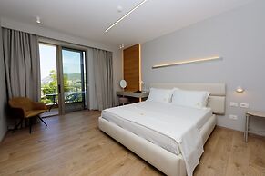 Navy Hotel