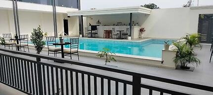 Hotel Gulmohar