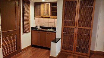 Alpine LXPD Premium Tower Room