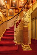 Park Mansion Hotel