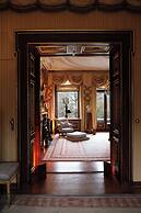Park Mansion Hotel