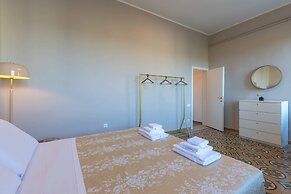 S.maria Novella Suite