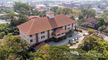 Klang muang river home