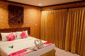 Diva Patong Hotel