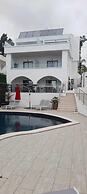 Malpique Guest House & Jacuzzi