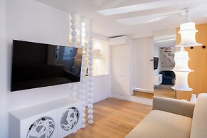 Agora Suites