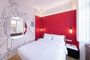 Agora Suites