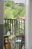 Castor & Pollux Hotel