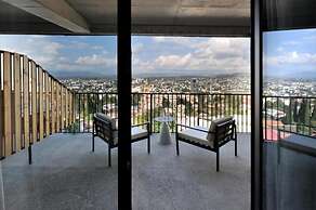 Castor & Pollux Hotel