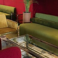 Castor & Pollux Hotel
