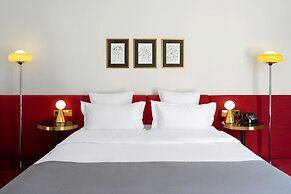 Castor & Pollux Hotel