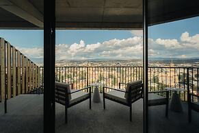 Castor & Pollux Hotel