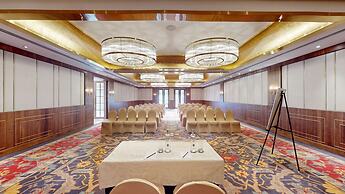 Radisson Collection Hotel & Spa, Riverfront Srinagar