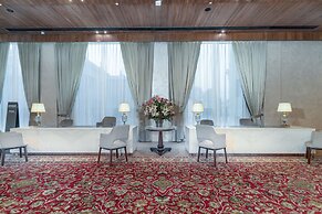 Radisson Collection Hotel & Spa, Riverfront Srinagar
