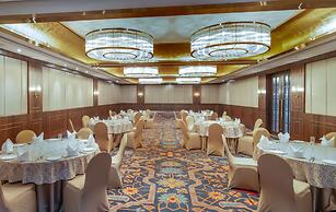 Radisson Collection Hotel & Spa, Riverfront Srinagar