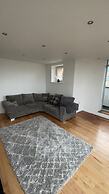 Impeccable 2 Bed 2 Bath Penthouse