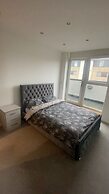 Impeccable 2 Bed 2 Bath Penthouse