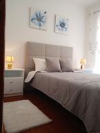 Inviting 2-bed Apartment in Nazare