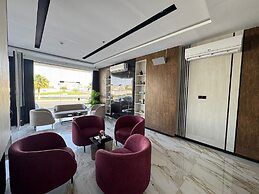 Niyama Hotel