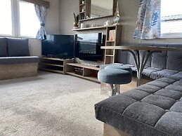 Immaculate 3 Bedroom Caravan in Presthaven