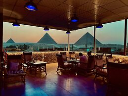 Nun Pyramids INN