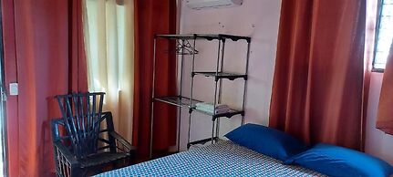 Hostal Y Cabinas Anita