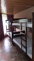 Hostal Y Cabinas Anita