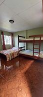 Hostal Y Cabinas Anita