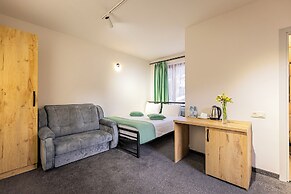 Taniqinn Dilijan Hotel