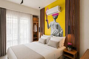 The Q Hotel