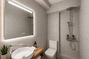 The Q Hotel