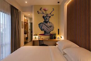The Q Hotel