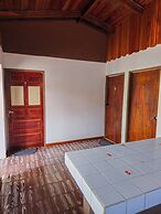 Cabinas Selva Verde
