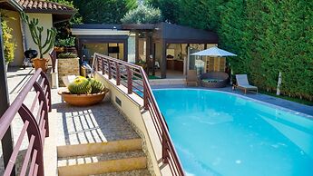 Villa Alais 8 Emma Villas