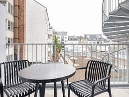 Numa Düsseldorf Leo