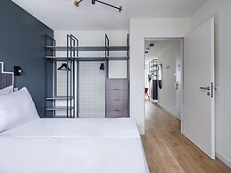 Numa Düsseldorf Leo