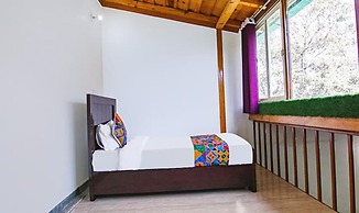 Fabhotel Wildflower Inn