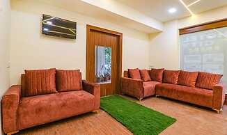 Fabhotel Elite Inn